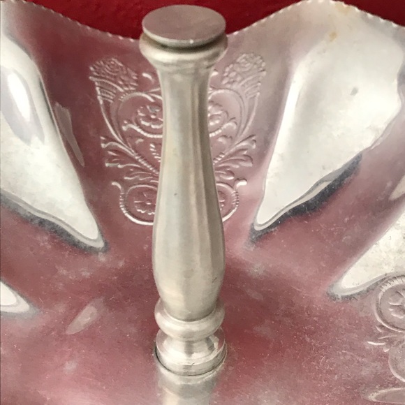 Vtg 1950s Thames Japan Ruffled Aluminum Stand - Picture 3 of 10